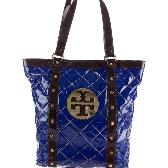 Tory Burch Handbags - Tory Burch “Betty” patent leather tote bag
